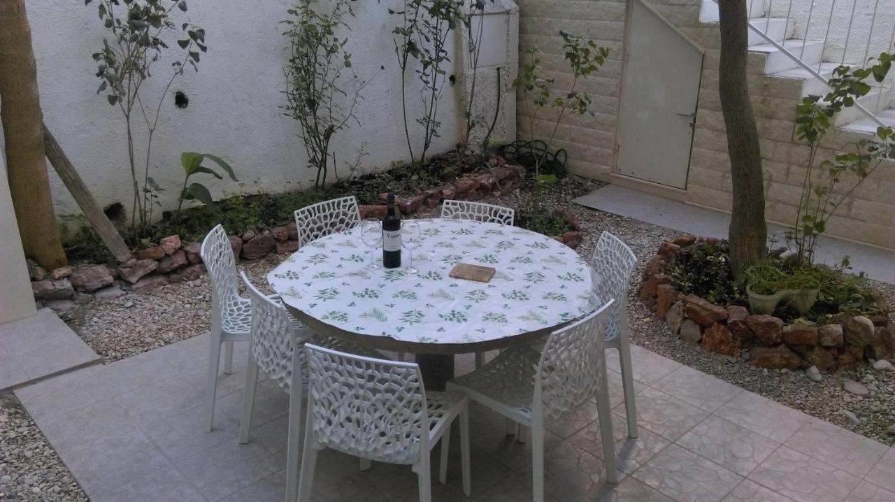 Apartman Restovic Бол Екстер'єр фото