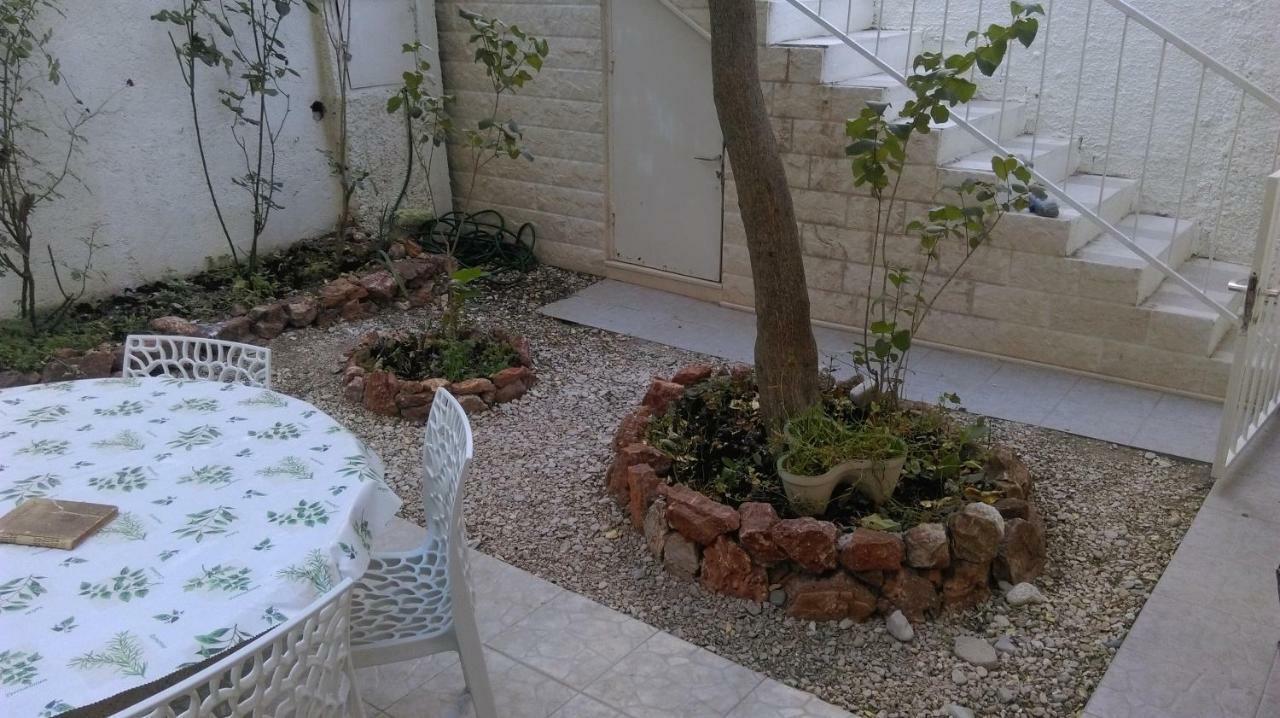 Apartman Restovic Бол Екстер'єр фото