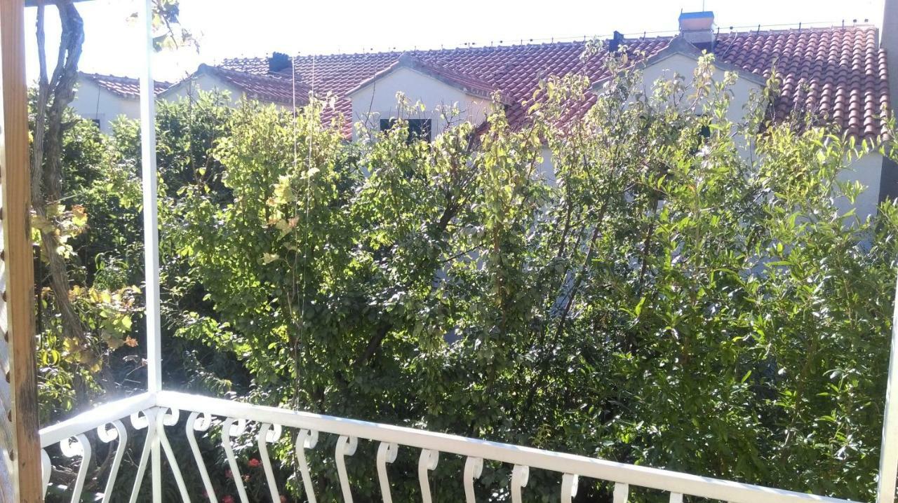 Apartman Restovic Бол Екстер'єр фото