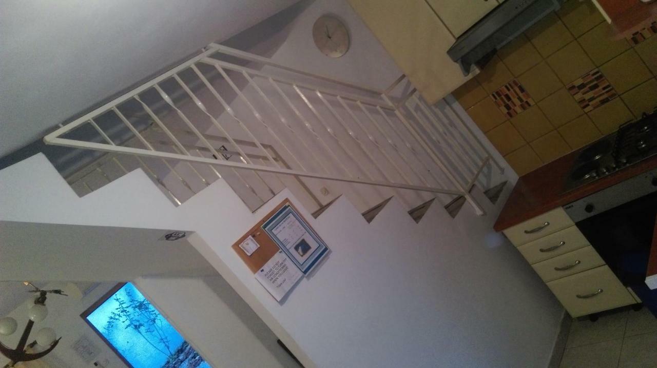 Apartman Restovic Бол Екстер'єр фото