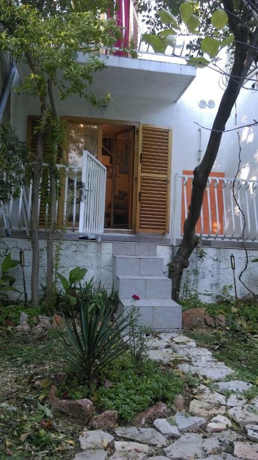 Apartman Restovic Бол Екстер'єр фото