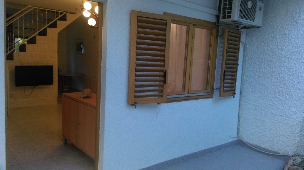 Apartman Restovic Бол Екстер'єр фото